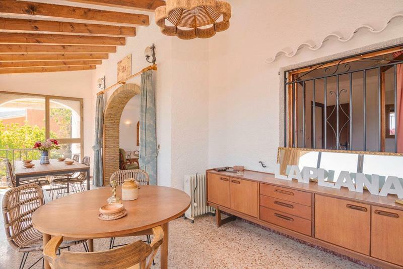 فيلا Orbaفي Casa La Plana المظهر الخارجي الصورة
